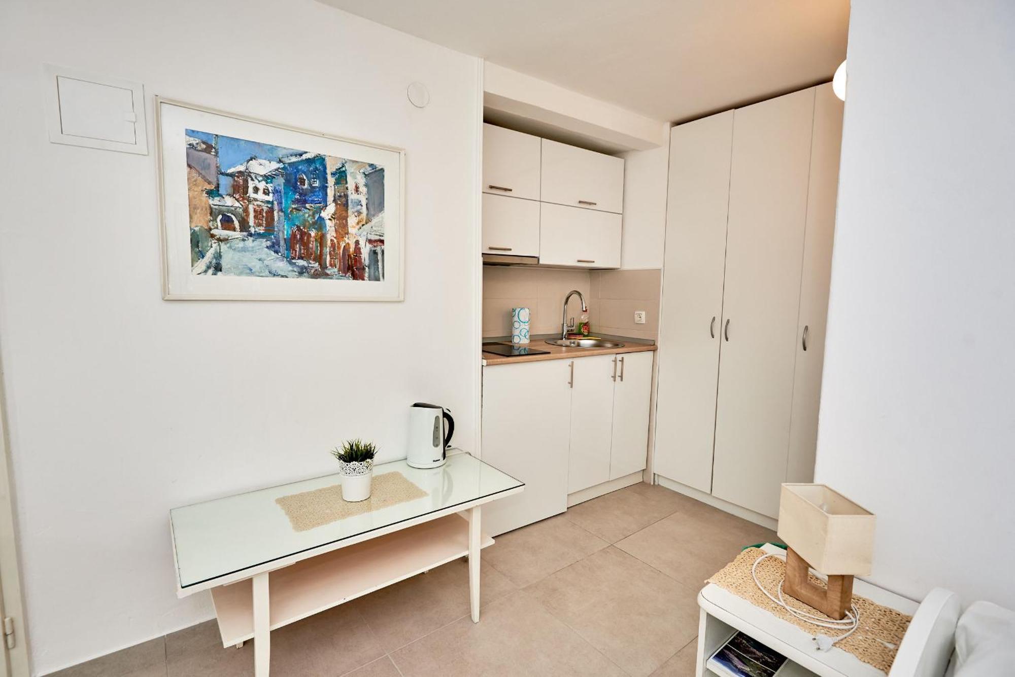 Apartment Repic *